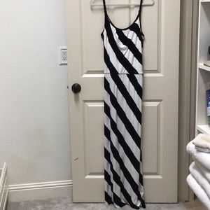 White House Black Market maxi dress